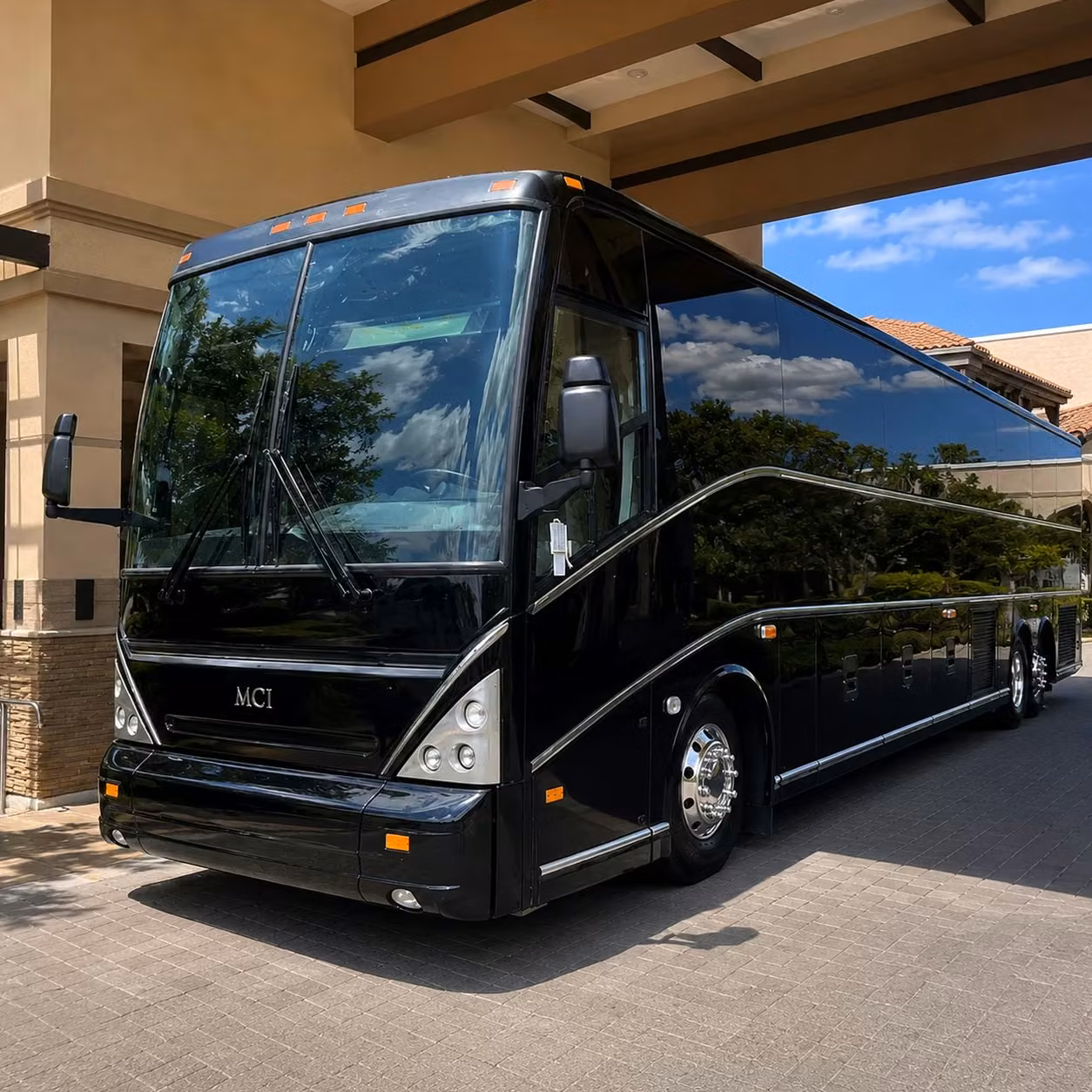 employee shuttle services in albuquerque that keep your team moving